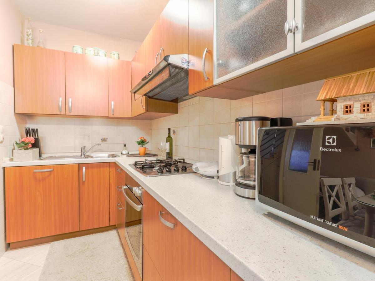 City Center 3 Bedroom Apartment Vrsar Buitenkant foto